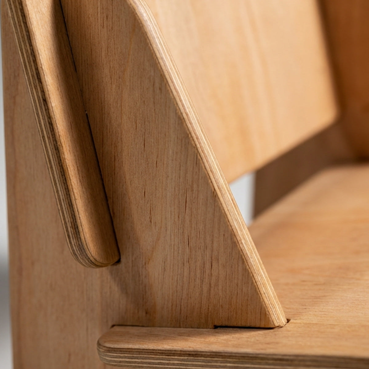 Wooden-Studio-Calisma-Ofis-Sandalyesi-Duz-Kayin-7